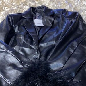 Forever 21 Black Blazer with Fitted Tailoring